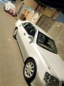 تۆیۆتا کراون